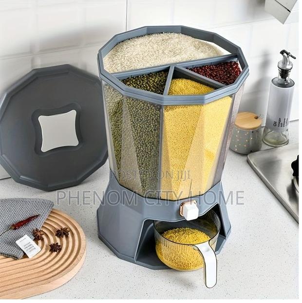 4 Point Partitioned Cereal Container