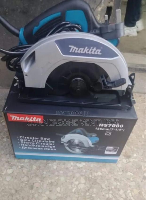 Makita Circular Saw / Circular Saw