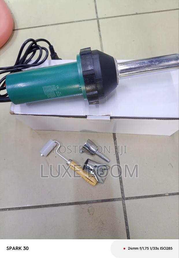 Plastic Tent Gun - main view