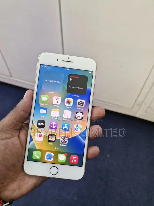Apple iPhone 8 Plus 256 GB Gold - thumbnail 4