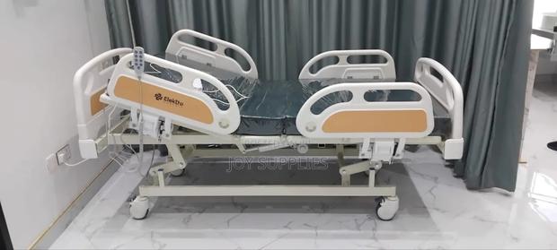 3 Crank Electric Bed - thumbnail 7