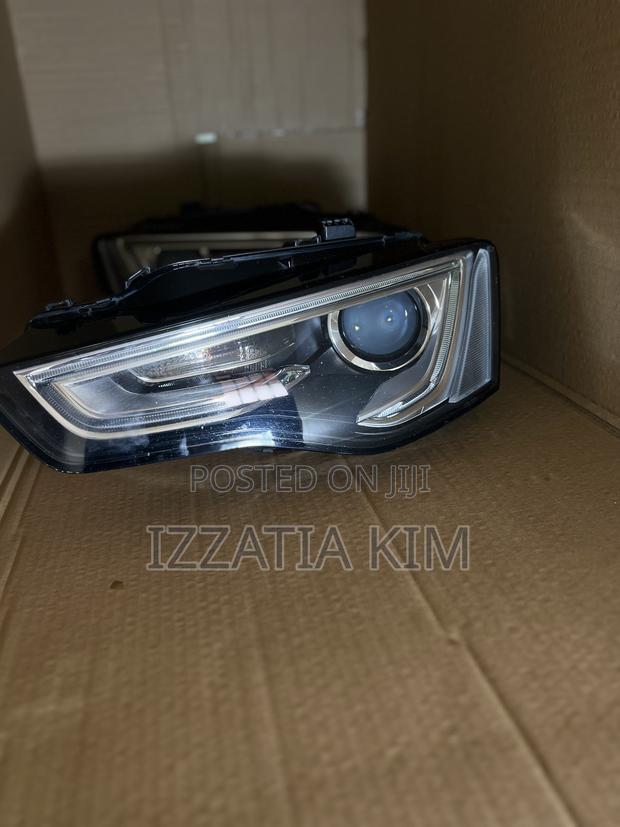 Audi A5 Headlights B8.5