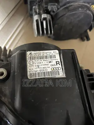 Audi A5 Headlights B8.5