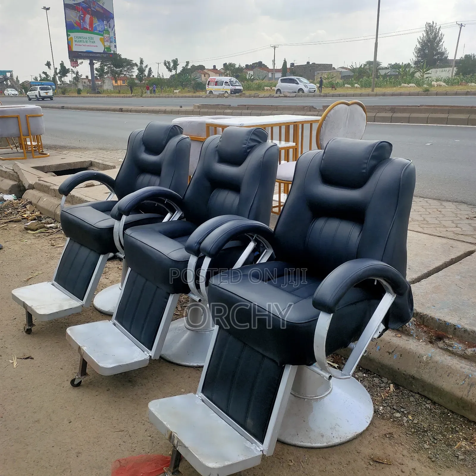D Open Kinyozi Seats/ Barber Seat
