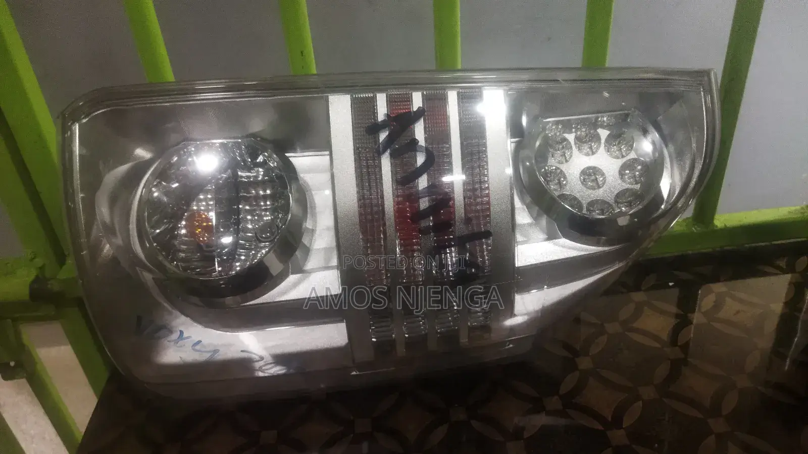 Toyota Voxy 2008 Tailight