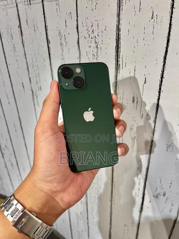 Apple iPhone 13 256 GB Green