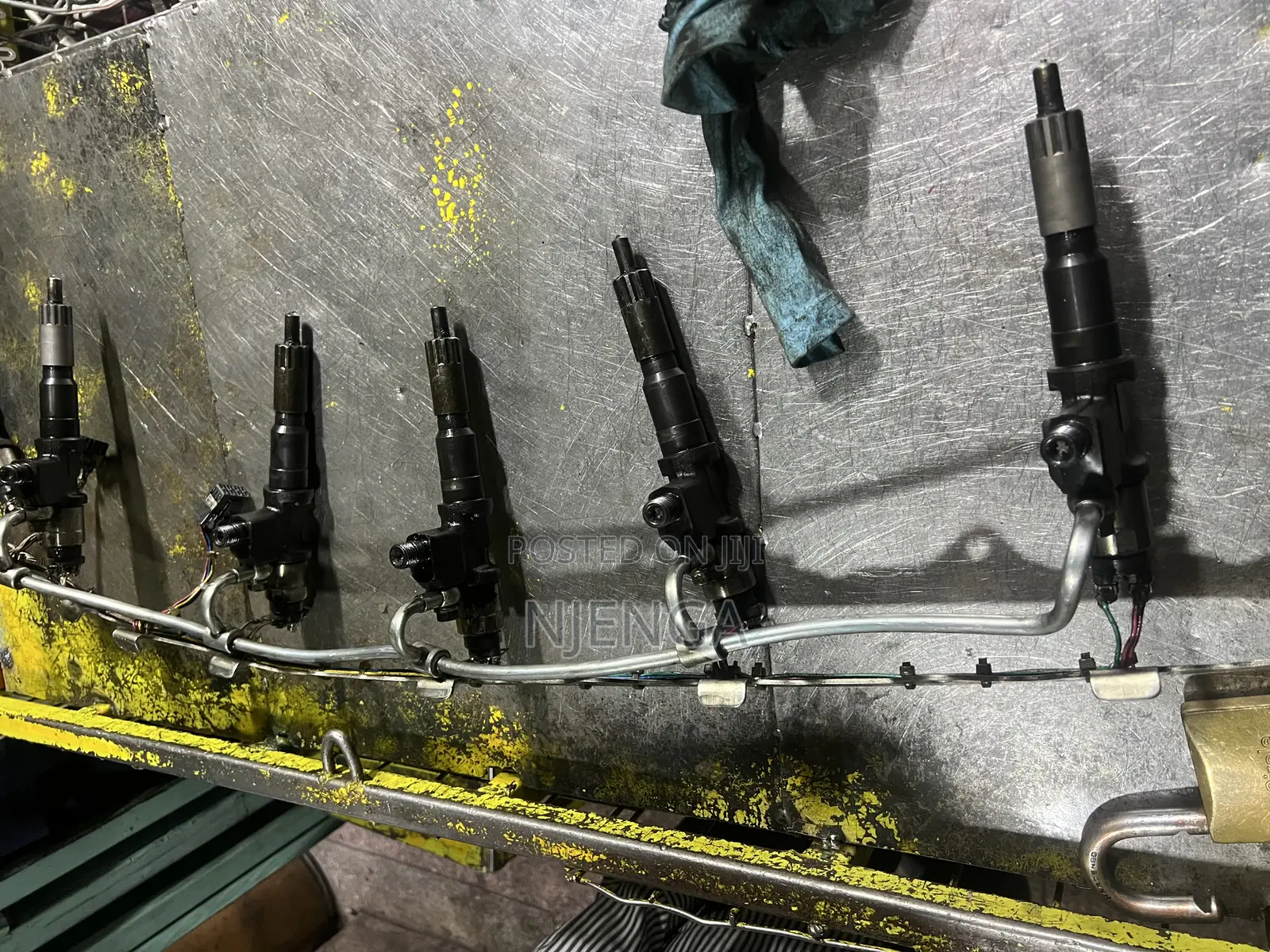 Isuzu 6HF1 Injector Nozzles