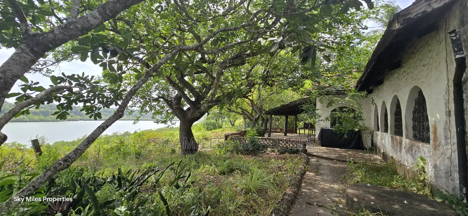 2-acre Prime Creekfront Beach Plot For Sale