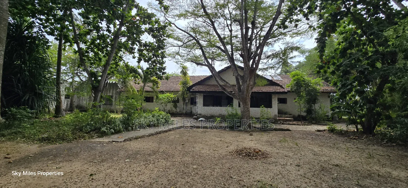 2-acre Prime Creekfront Beach Plot For Sale