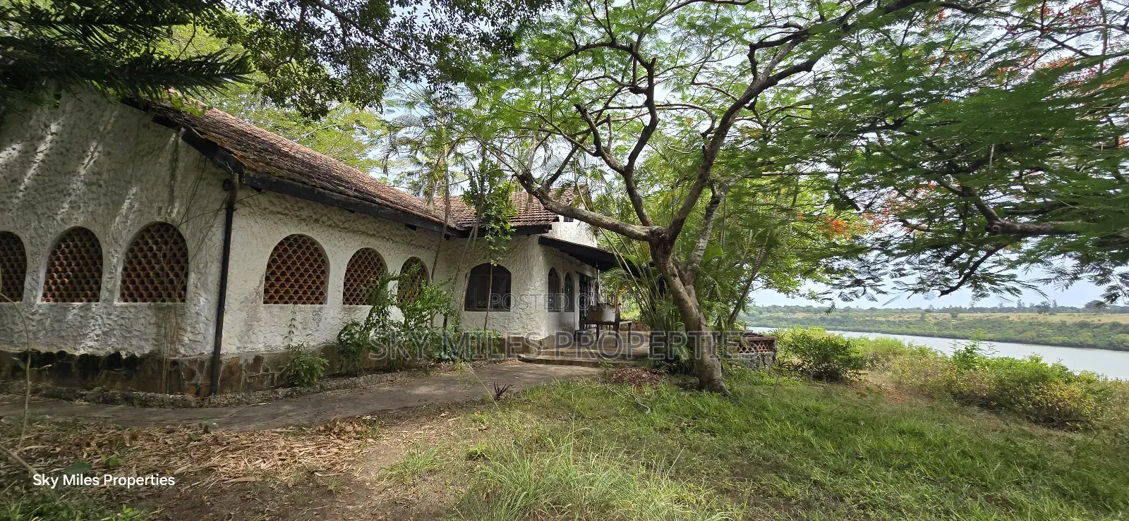2-acre Prime Creekfront Beach Plot For Sale