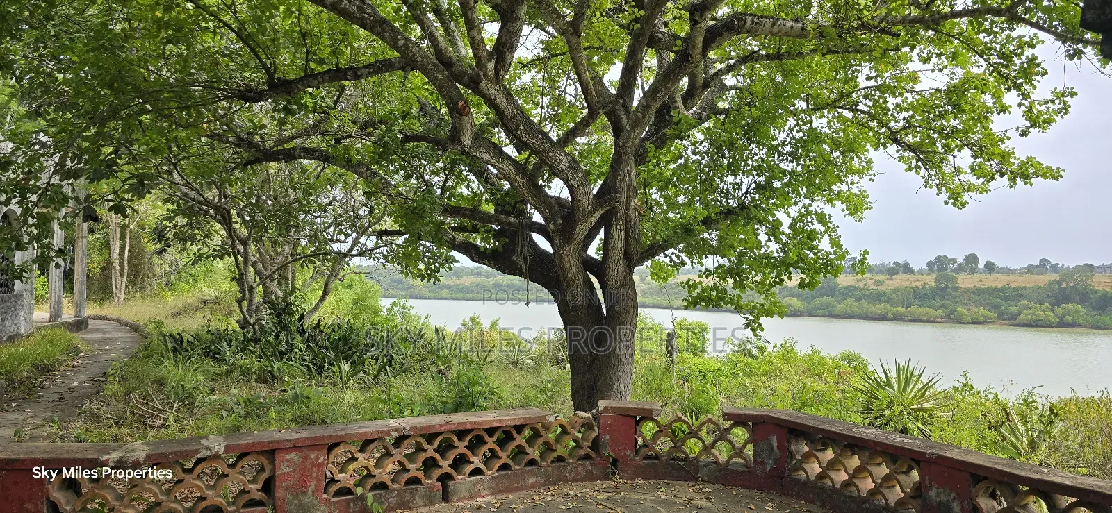 2-acre Prime Creekfront Beach Plot For Sale