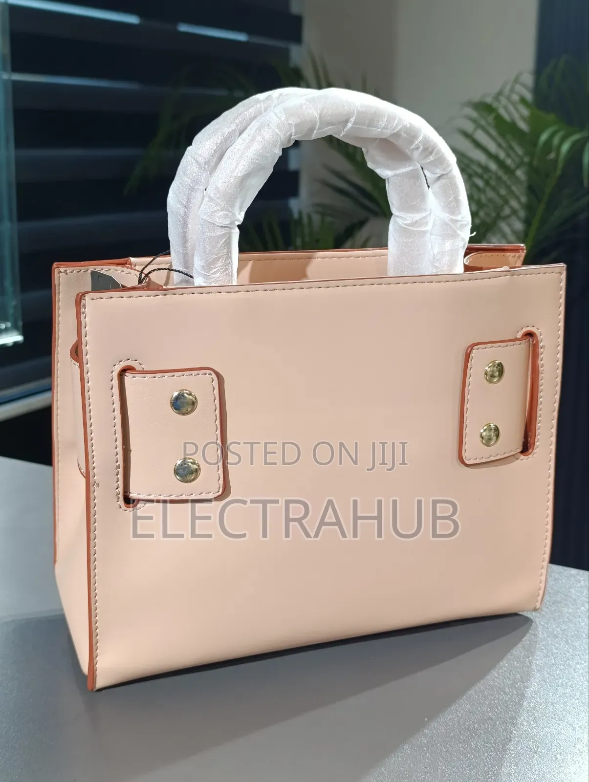 Pedro Classy Spacious Bag New Sealed