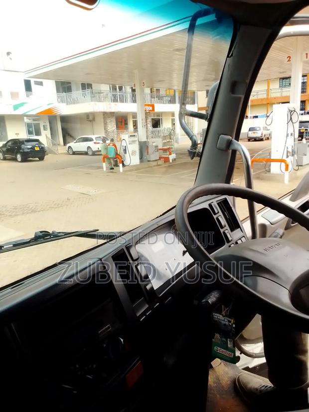 Isuzu FTR 2021 Model - thumbnail 3