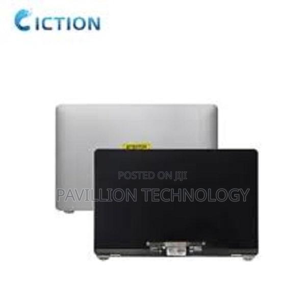 Macbook Pro A2338 - thumbnail 4