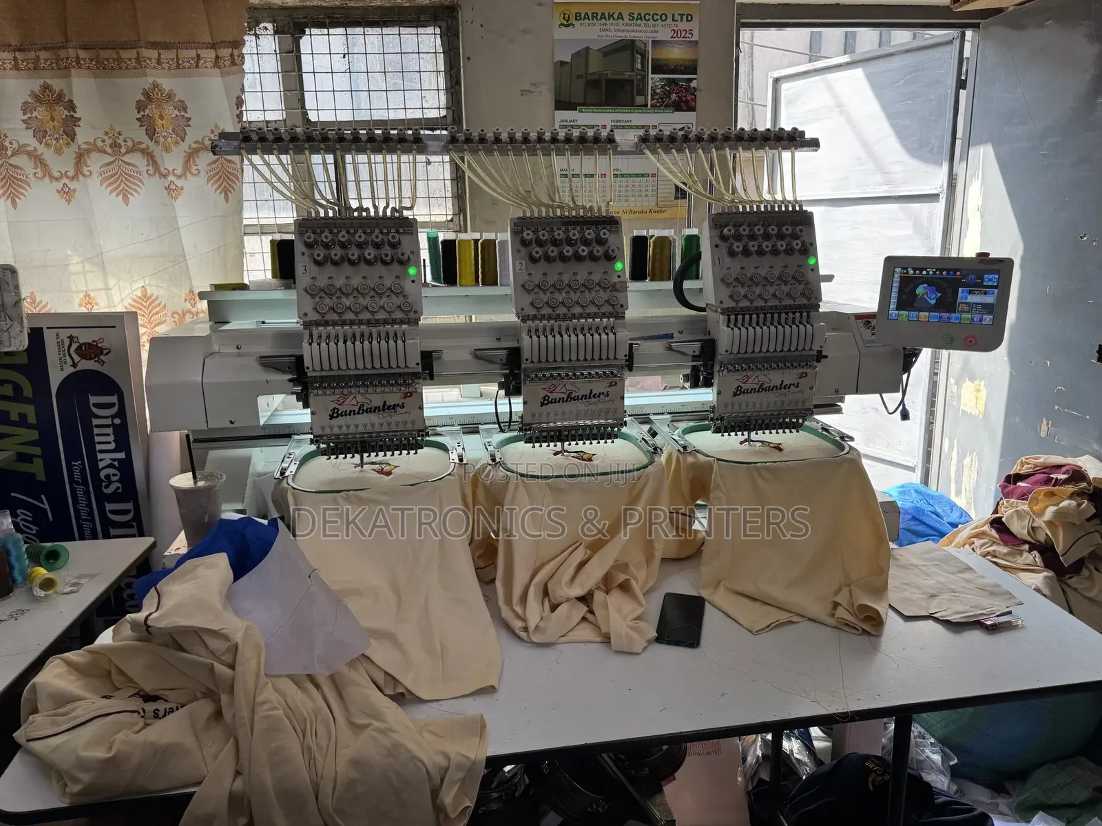 3 Heads Embroidery Machine