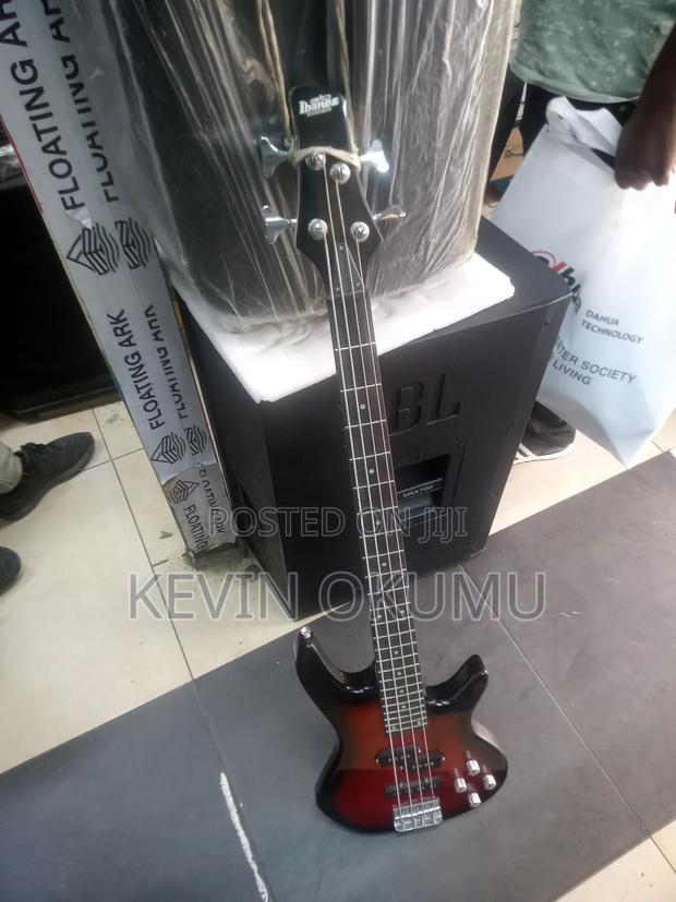 4 Strings Bass Guitar