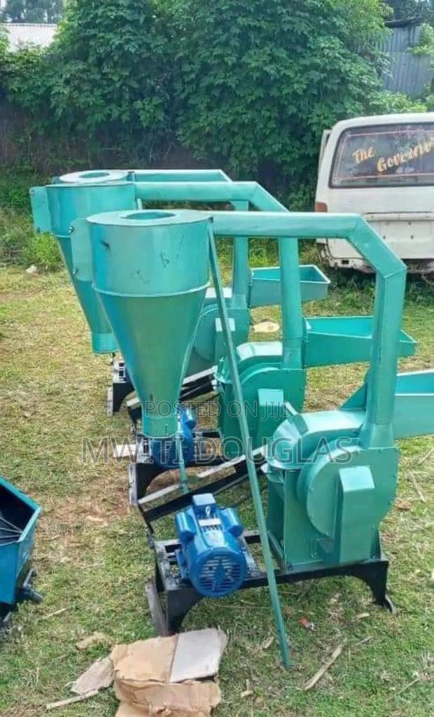 Electric Grade 2 Poshomill