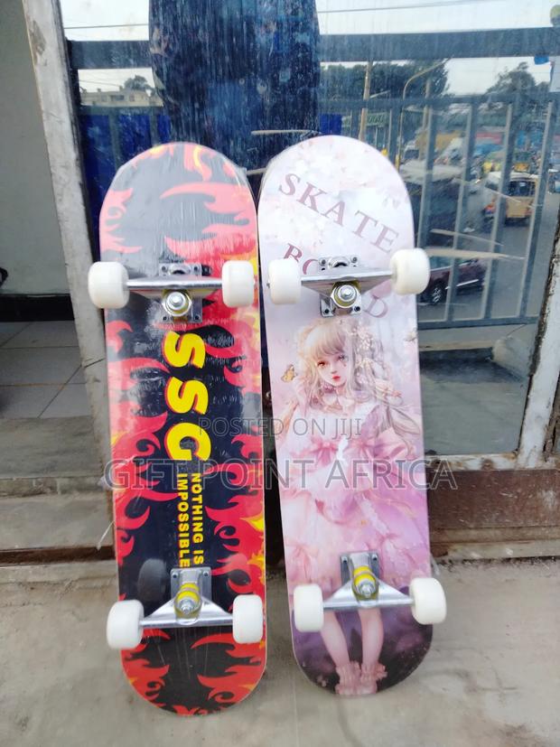 Professional Skates Board With Rubber Wheels - thumbnail 2