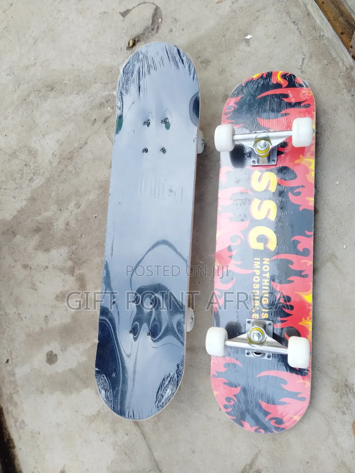 Skateboard With Rubber Wheels