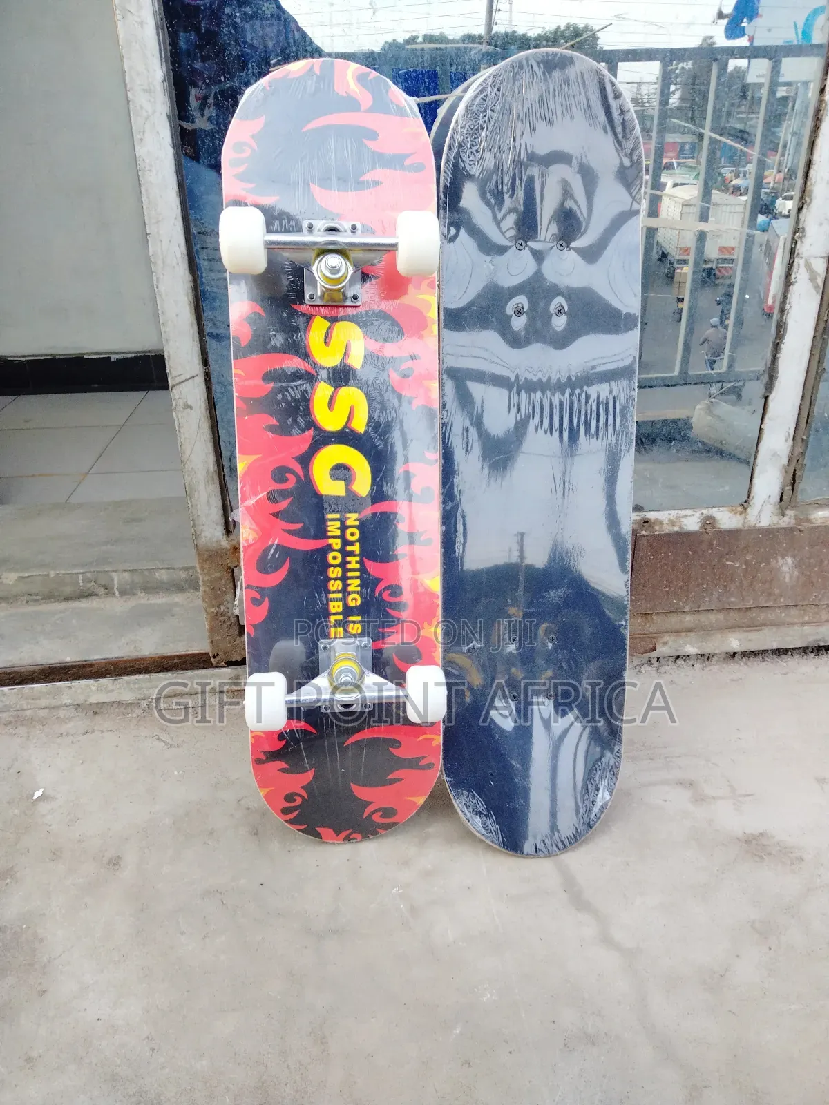 Skateboard With Rubber Wheels