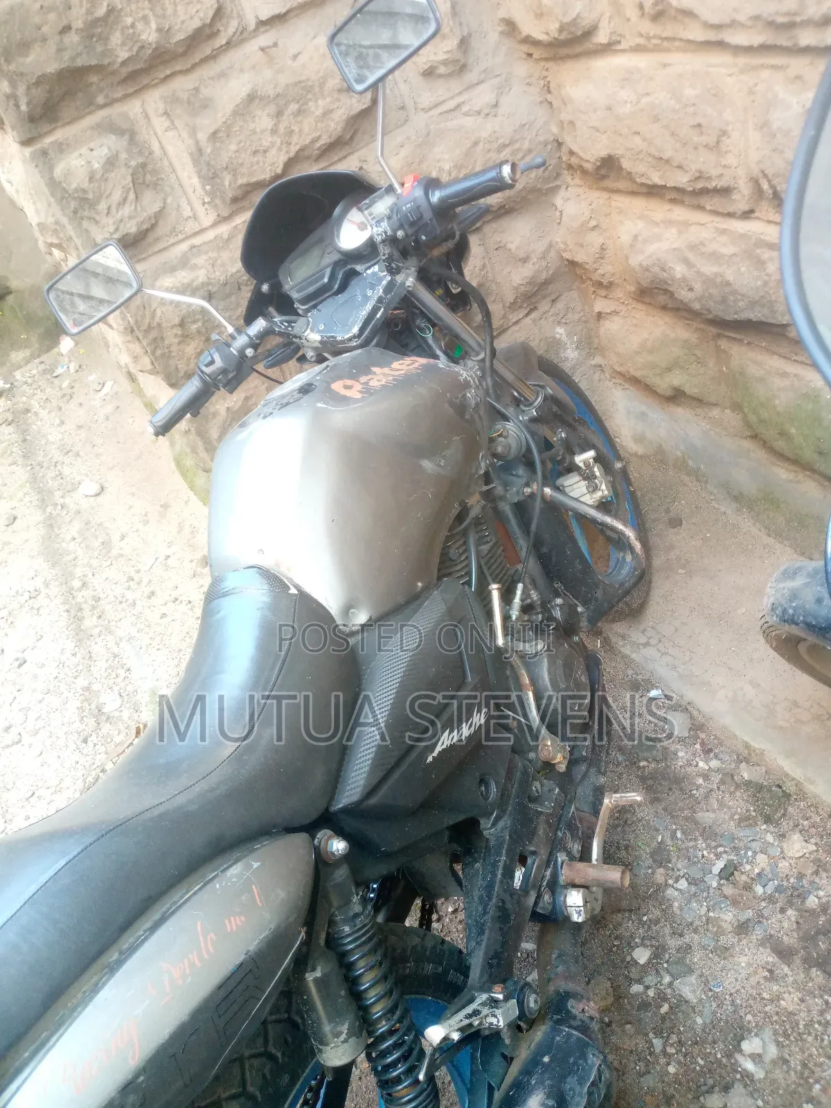 TVS Apache 160 4V 2011 Gray