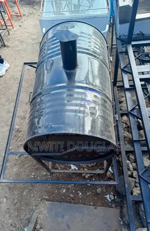 Best Circular Shaped Chroma Grill With a Chimney