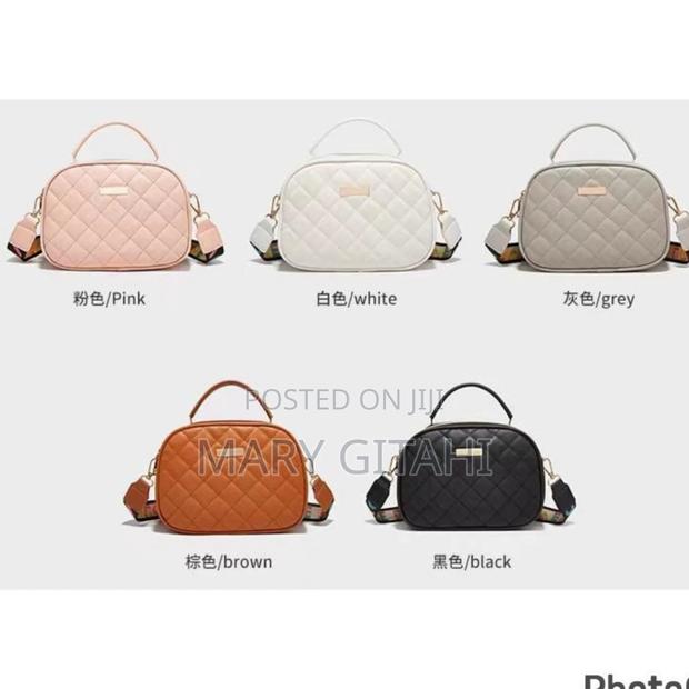 Shell Bag, Double Zipper Single Shoulder Bag - main view