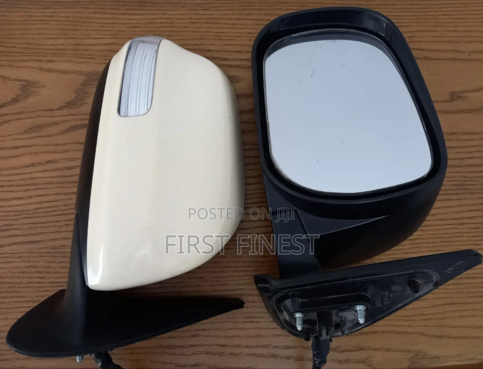 Sienta Sidemirrors