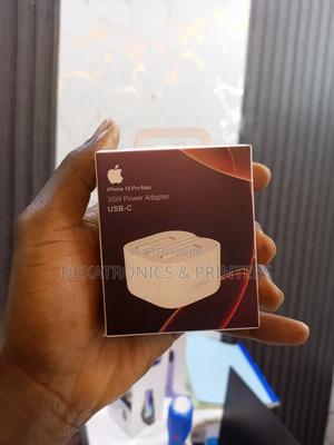 35 Watts Apple Power Adapter - thumbnail 2