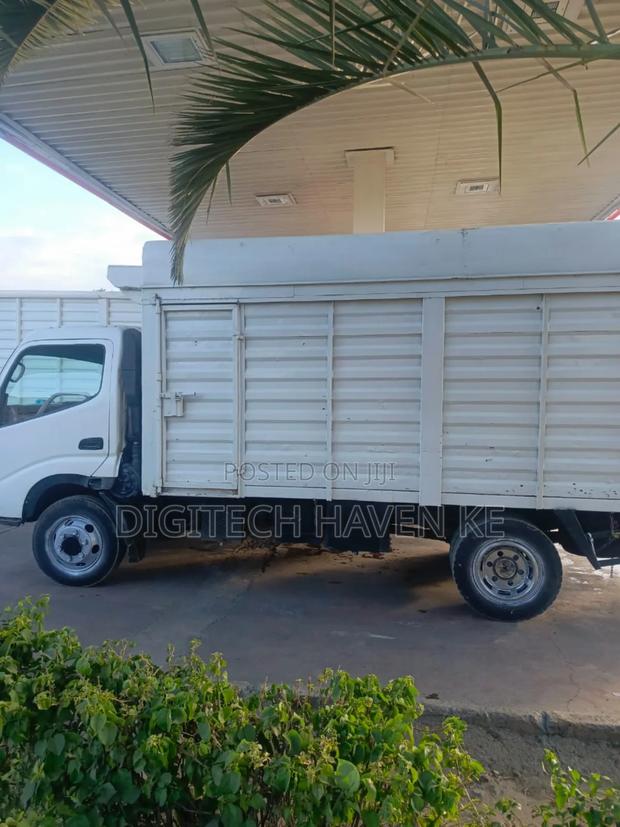 Hino Truck 4000cc I - thumbnail 5