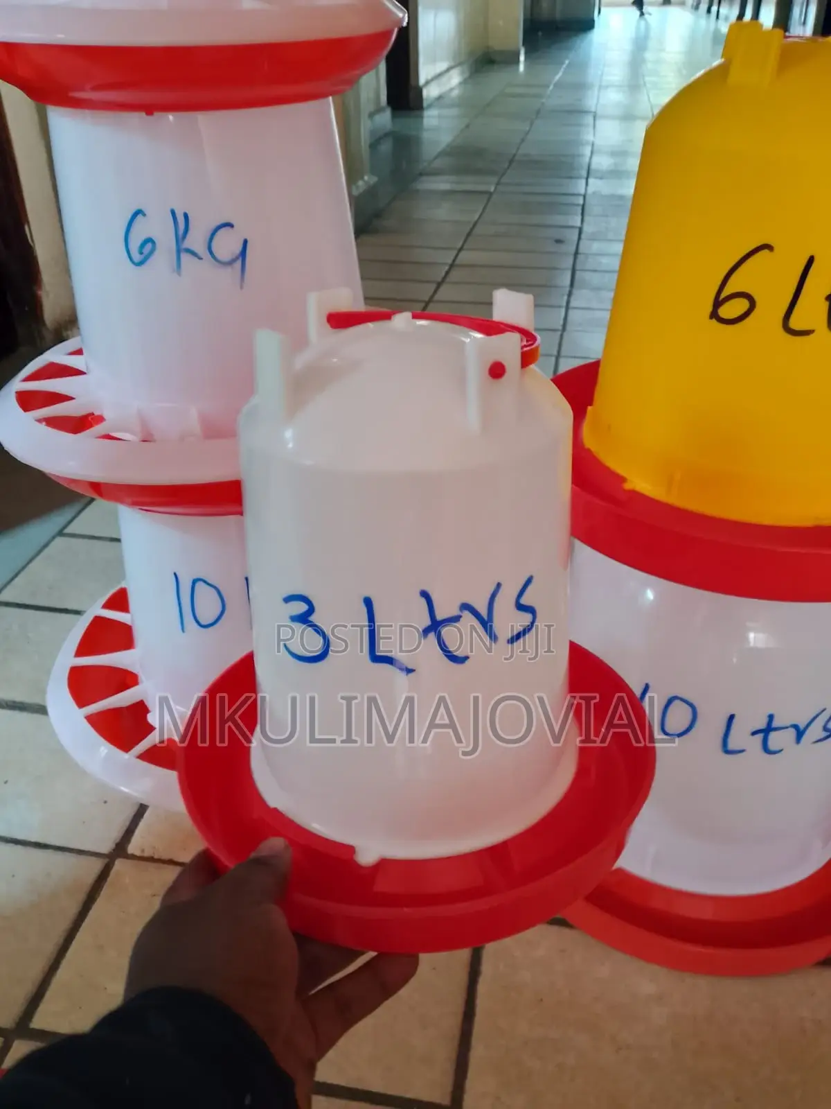 3ltrs Chicken Drinker Red and White