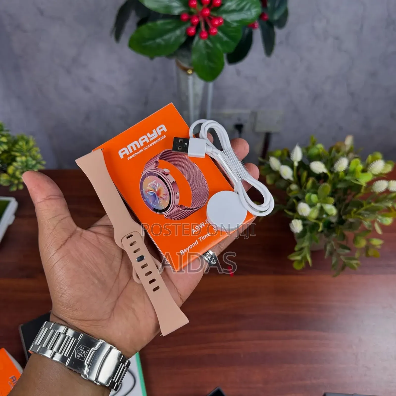 Amaya Ladies Smart Watch Valentine's Gift