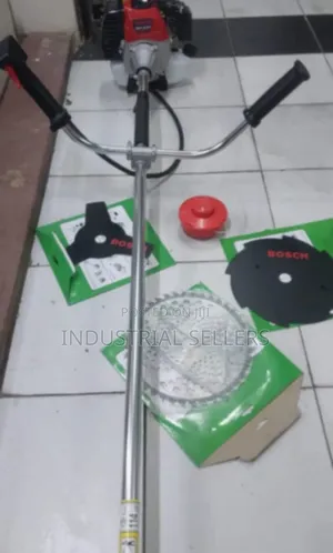 2 Stroke Brush Cutter Machine