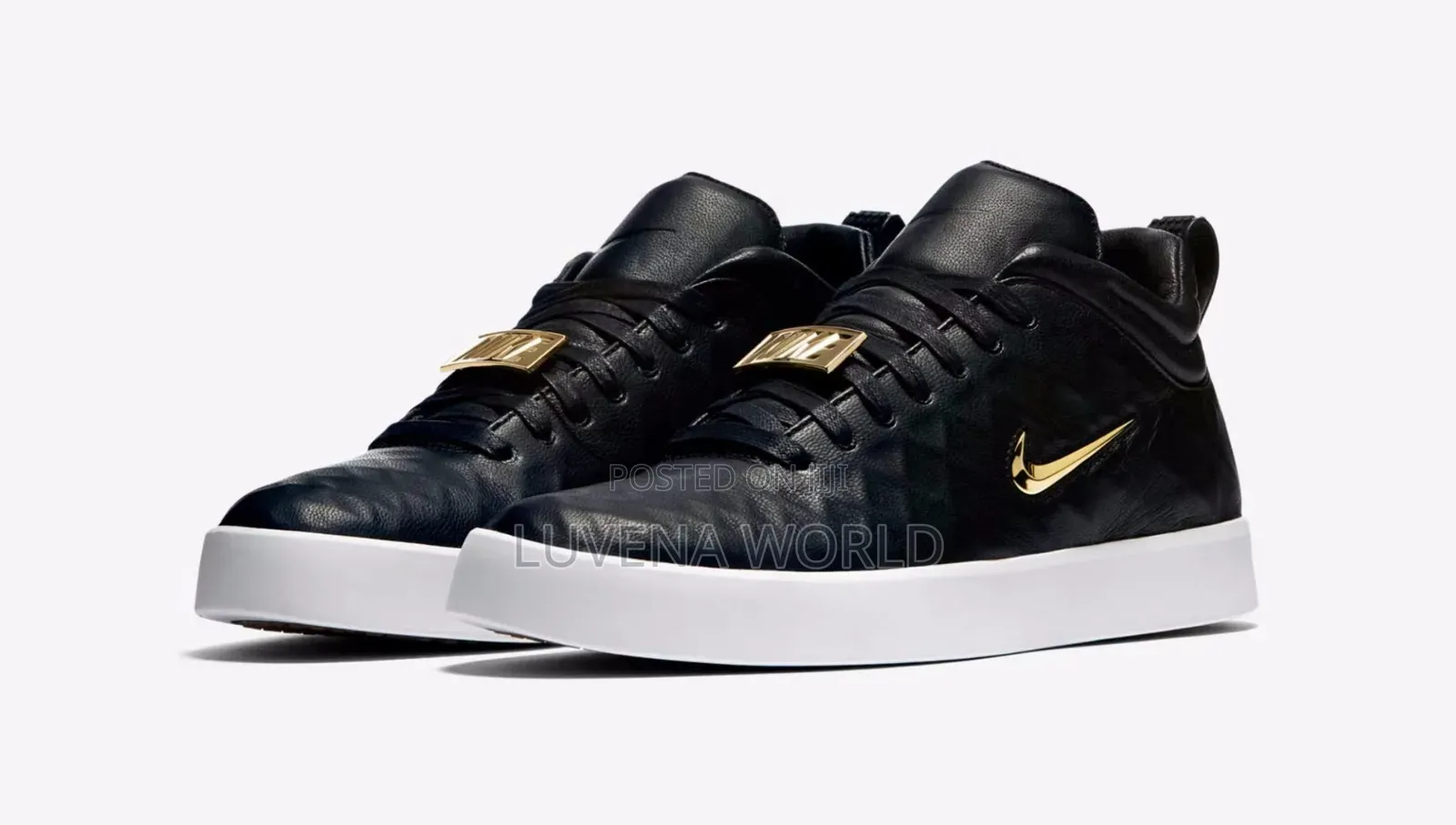 Nike Tiempo
