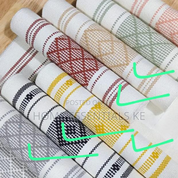 Dining Table Runners Set
35cm*230/ Placemats 35*45cm at 450 - thumbnail 8
