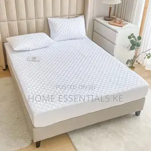 King Size Cotton Quilted Mattress Protector 7 by 8