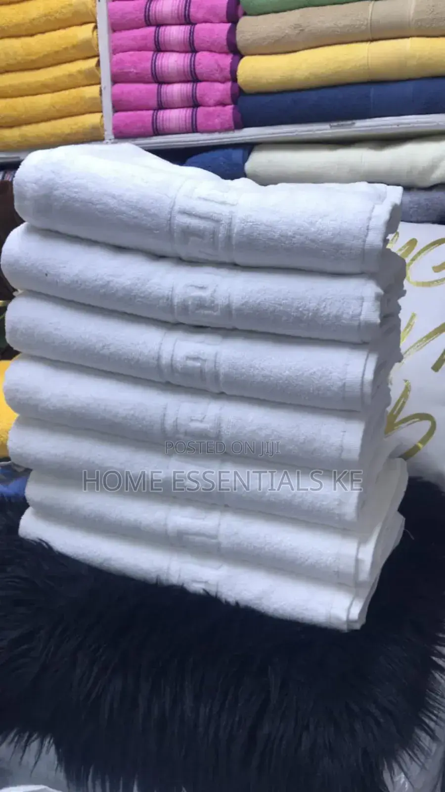 High Quality Cotton White Towels
70cm by 140cm