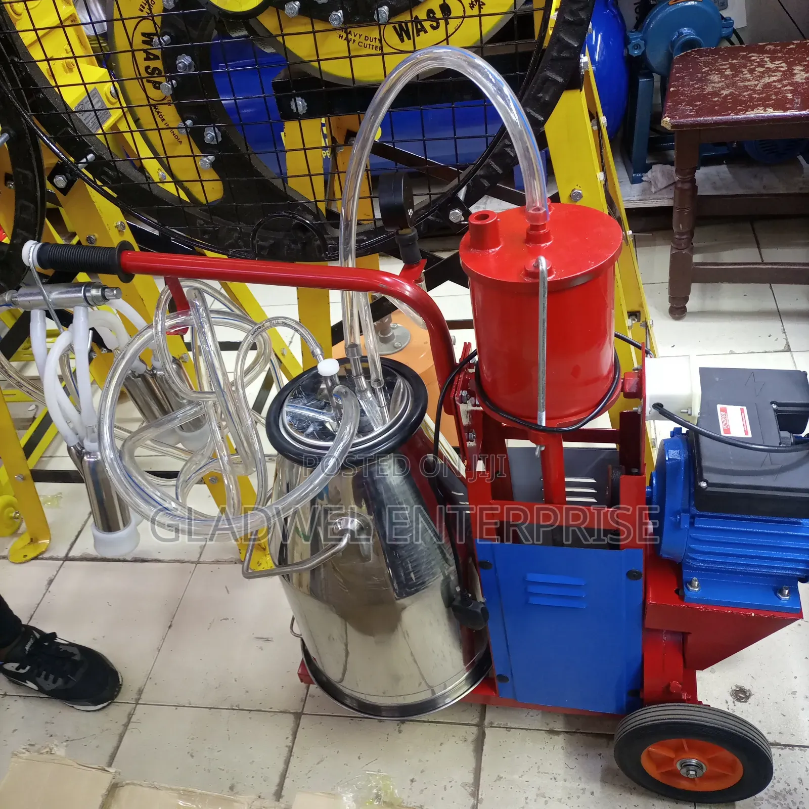 Preferred Single Milking Machine/Commercial Use