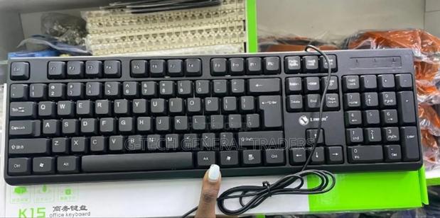 Refurbished Wired Keyboard in Good Condition - main view