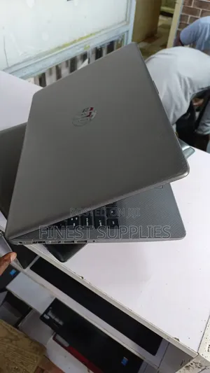 Laptop HP 14-Dq1088wm 4GB Intel Core 2 Duo HDD 320GB