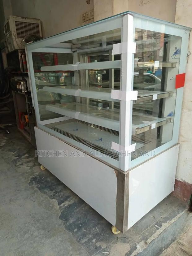 Top Grade Stainless Cake Display