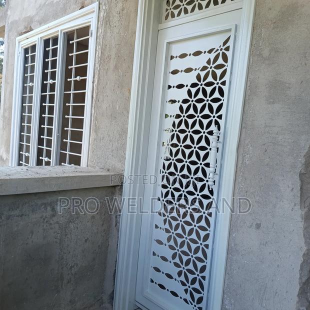 Powder Coated Exterior Doors - thumbnail 3