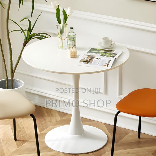 Dining Tables:Round Geometric Table for the Dining Room - thumbnail 5