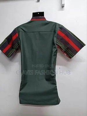 African Culture Red and Green Shirt 