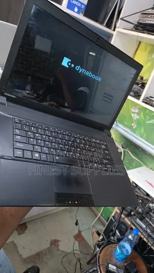 Laptop Toshiba Dynabook R634/M 4GB Intel Core I3 HDD 500GB