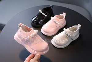 Girl's Shoes