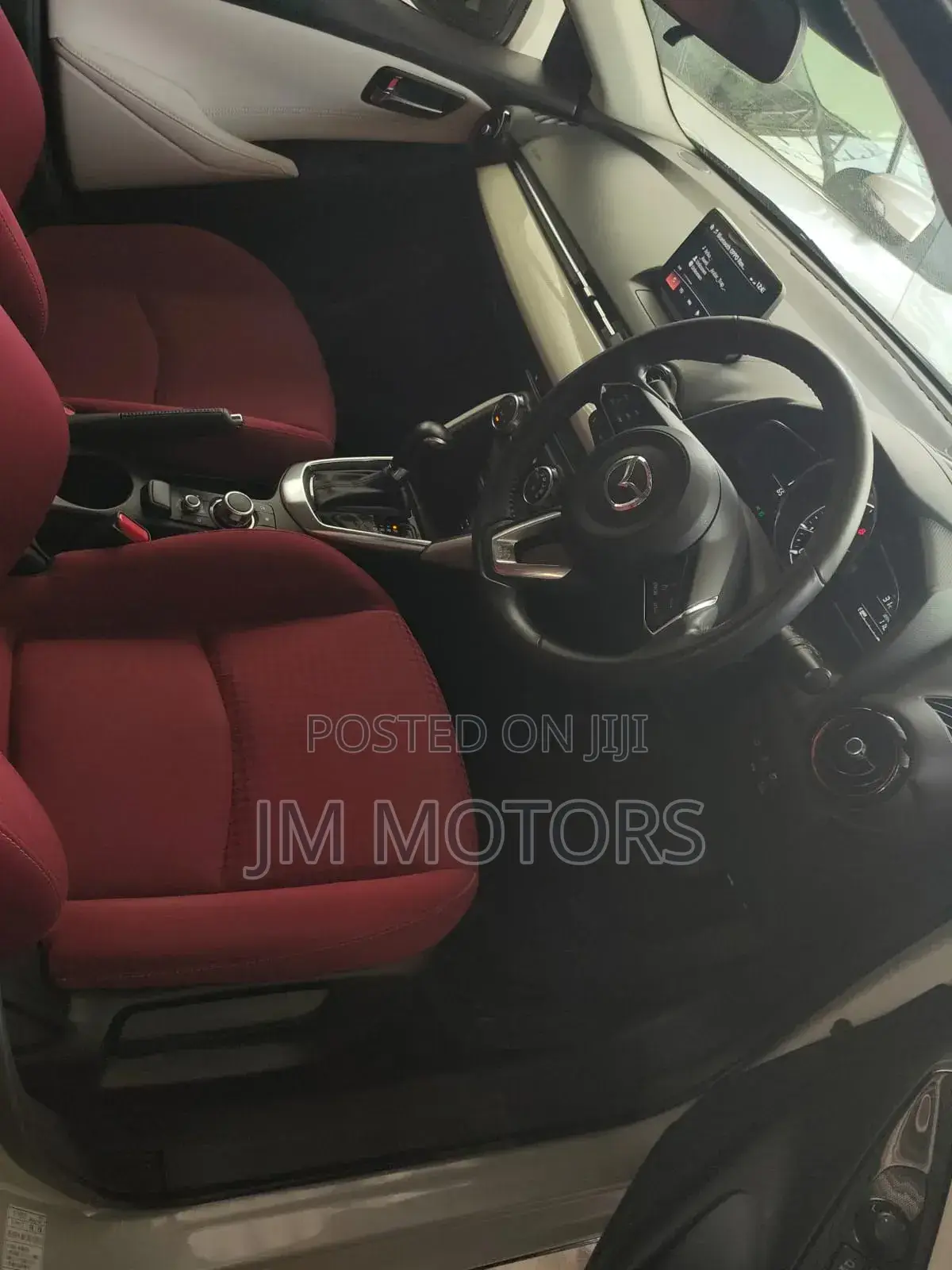 Mazda Demio 2018 Off white