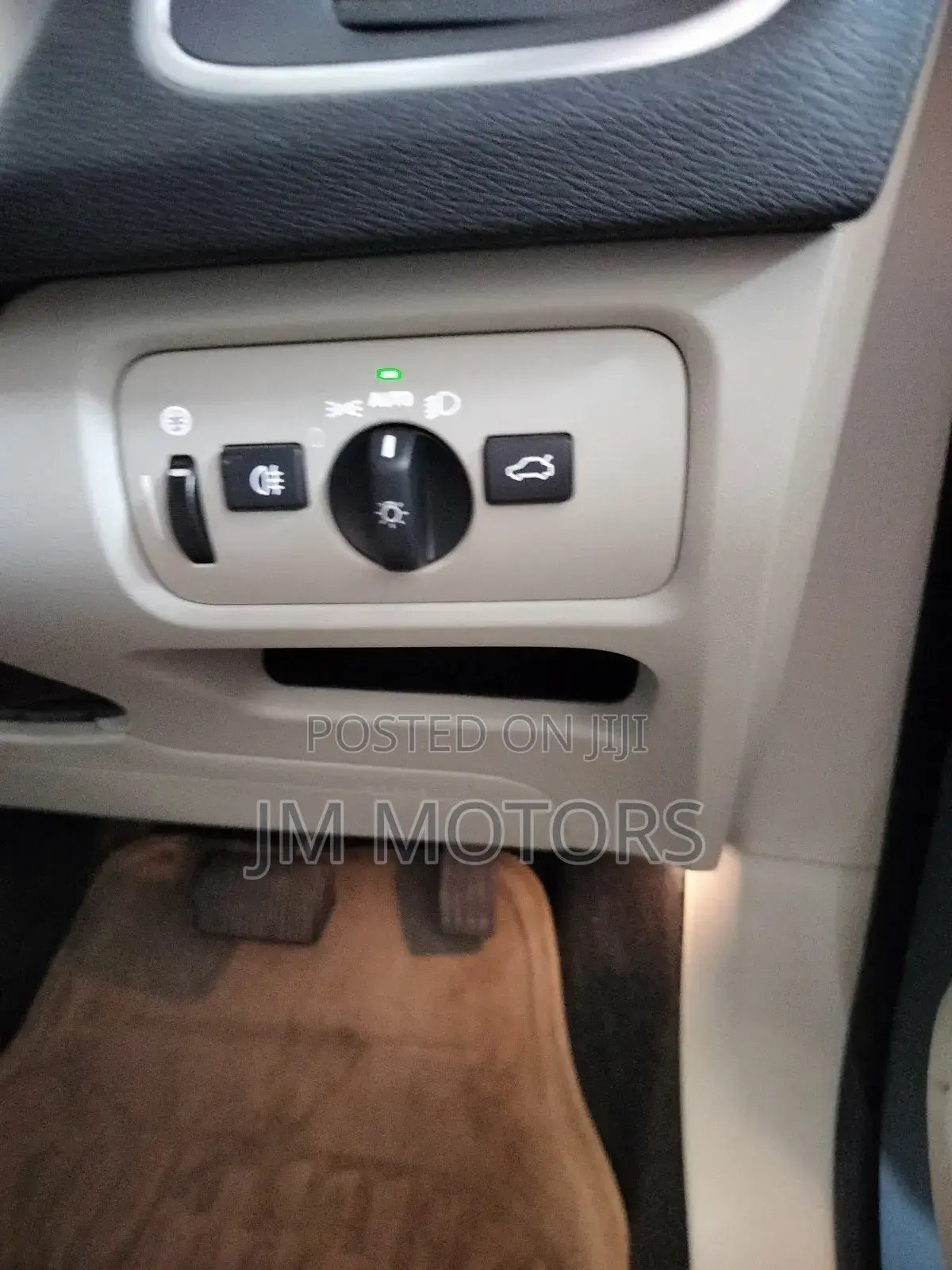 Volvo V40 2017 Off white