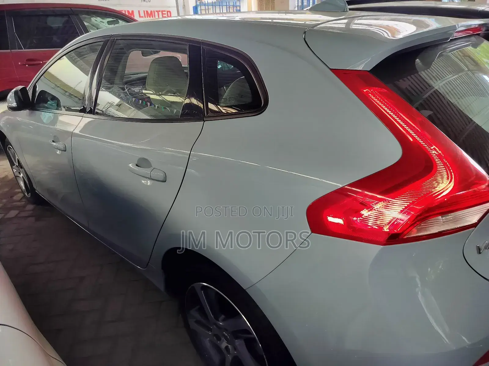 Volvo V40 2017 Off white
