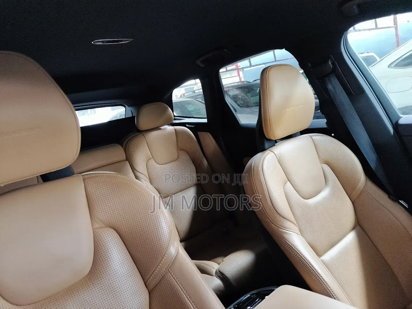 Volvo XC60 2018 Gray